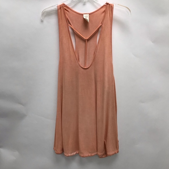 We the Free Tank - Picture 2 of 3